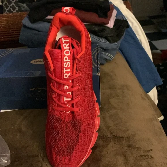 Men’s Trendy Solid Woven Knit Breathable Type Sneakers - Picture 2 of 4